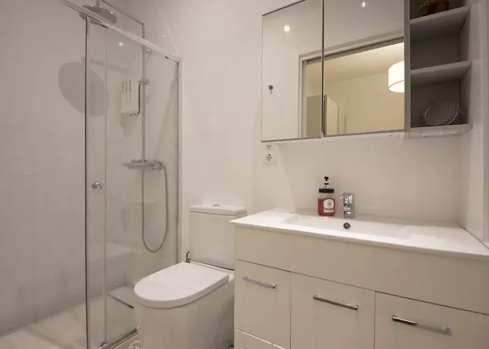 Easo Suits Family Friends + Parking Apartamento