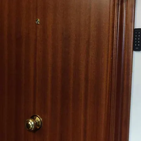 Easo Suits Family Friends + Parking