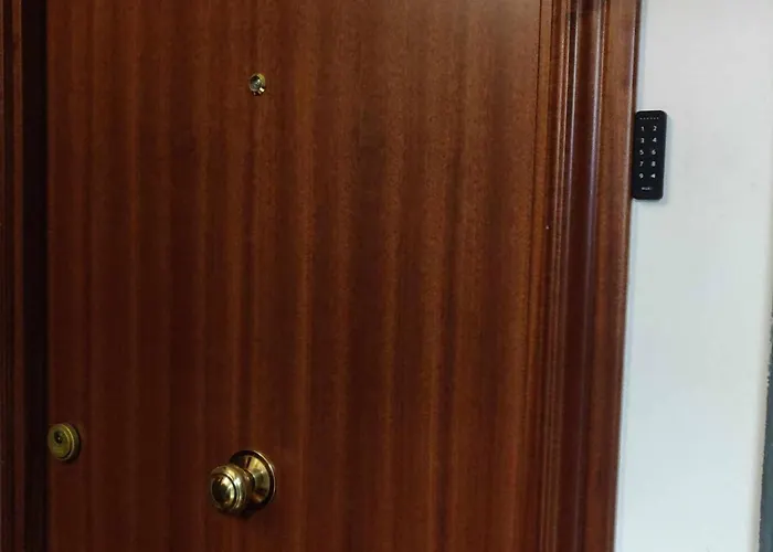 Easo Suits Family Friends + Parking